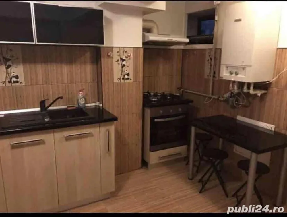 Apartament 4 camere București - poza 1