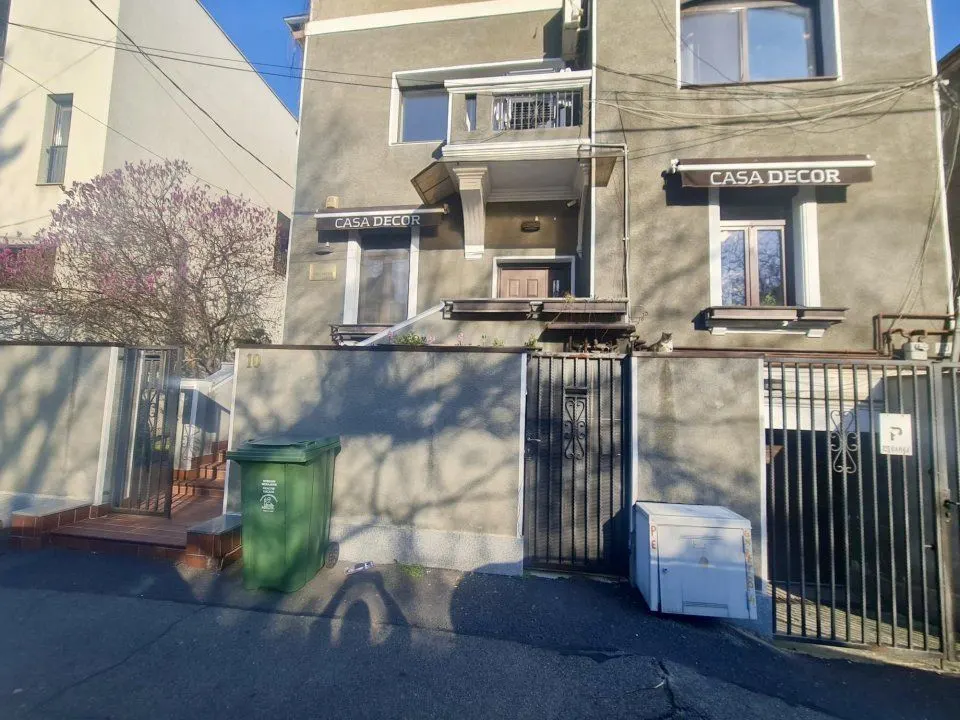Apartament 4 camere București - poza 1
