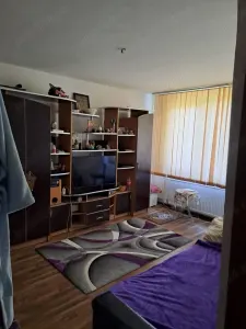 Vand ap 4 decomandat Sector 4 Straja -Drumul Gazarului-Bd. Brancoveanu - Bucuresti