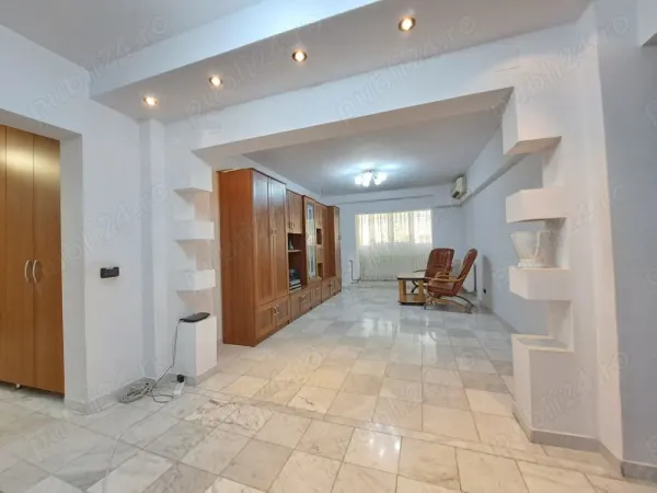 Apartament 4 camere București - poza 2