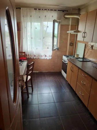 Apartament 4 camere București - poza 3