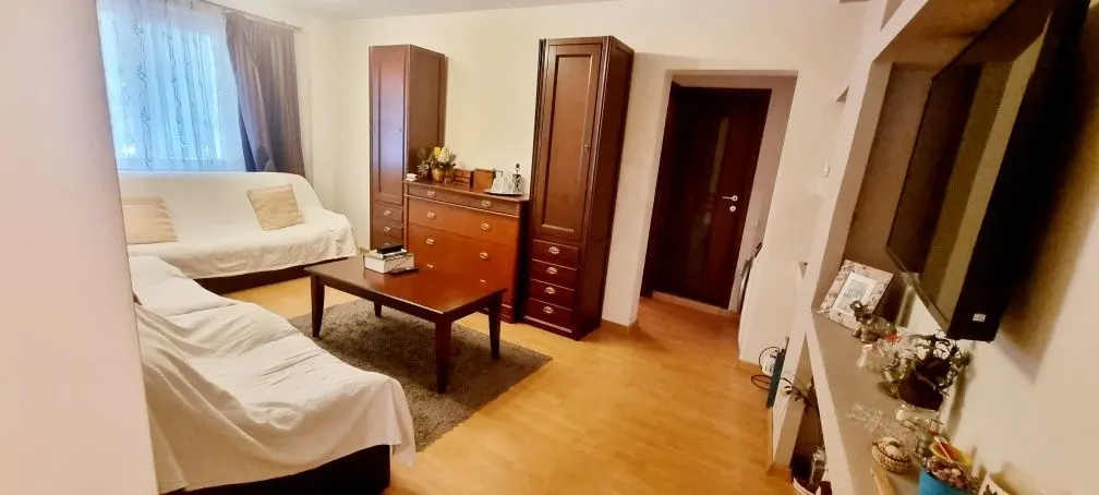 Apartament 4 camere București - poza 1