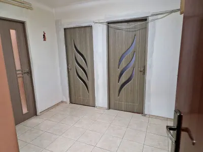 Apartament 4 camere București - poza 2