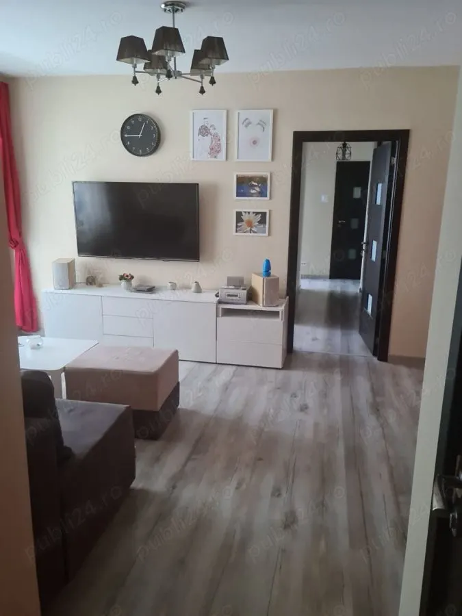 Apartament 4 camere București - poza 1