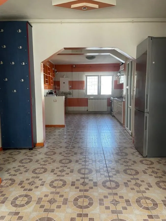 Apartament 4 camere București - poza 1