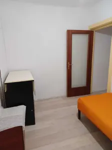 Vanzare apartament 4 camere Piata Victoriei - Bucuresti
