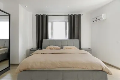 Apartament 4 camere București - poza 5