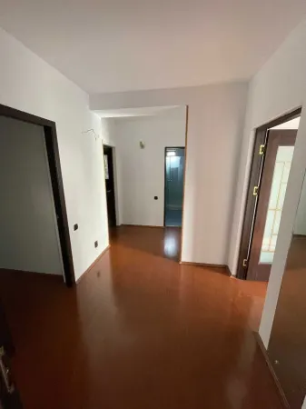 Casă 8 camere București - poza 5