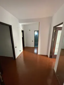 Casă 8 camere București - poza 5