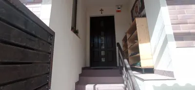 Casă 4 camere București - poza 1
