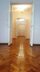 Casă 4 camere București - poza 2