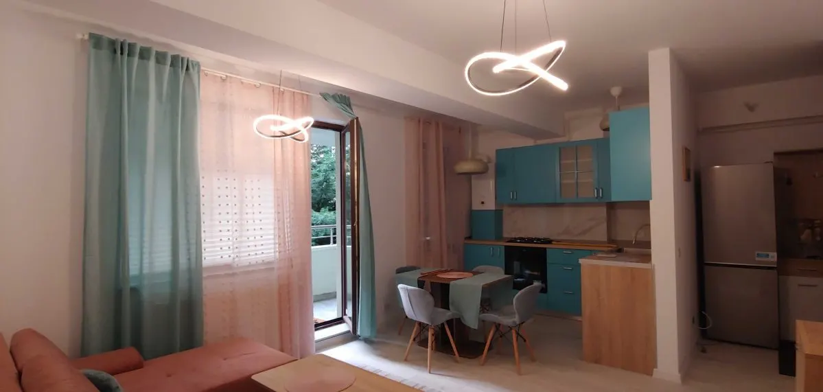 Apartament 3 camere București - poza 1
