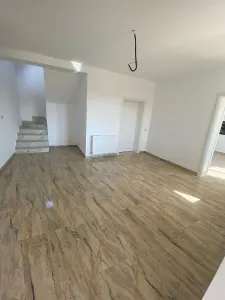 Casă 4 camere Lumina - poza 3