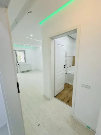 Apartament 4 camere București - poza 1