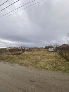 Vand teren 17 arii - Martinesti