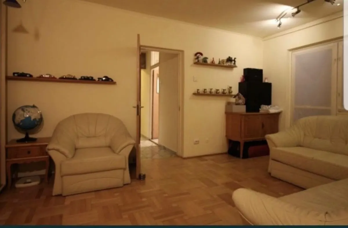 Apartament 4 camere București - poza 1