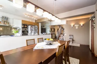 Apartament 4 camere București - poza 2