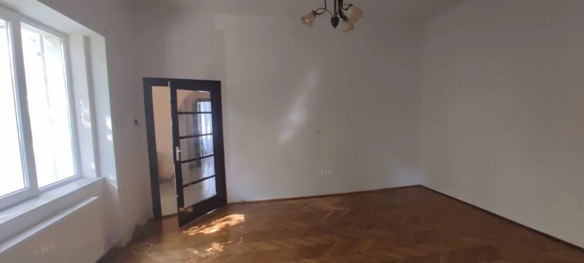 Apartament 3 camere Satu Mare - poza 1