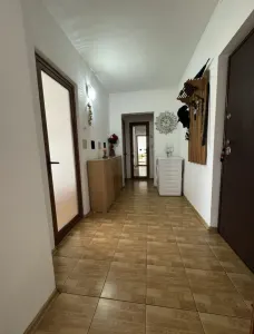 Apartament 3 camere Constanța - poza 5