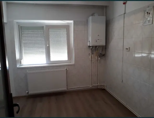 Apartament 3 camere Constanța - poza 4