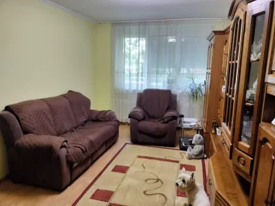 ageuropa.ro vinde apt. 3 cam. 73mp la PARTER in Micro 15. - Satu Mare