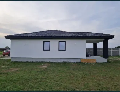 Casă 3 camere Odoreu - poza 2