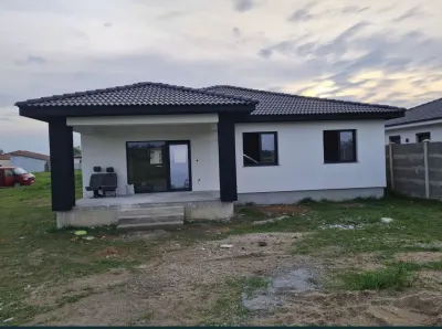 Casă 3 camere Odoreu - poza 3