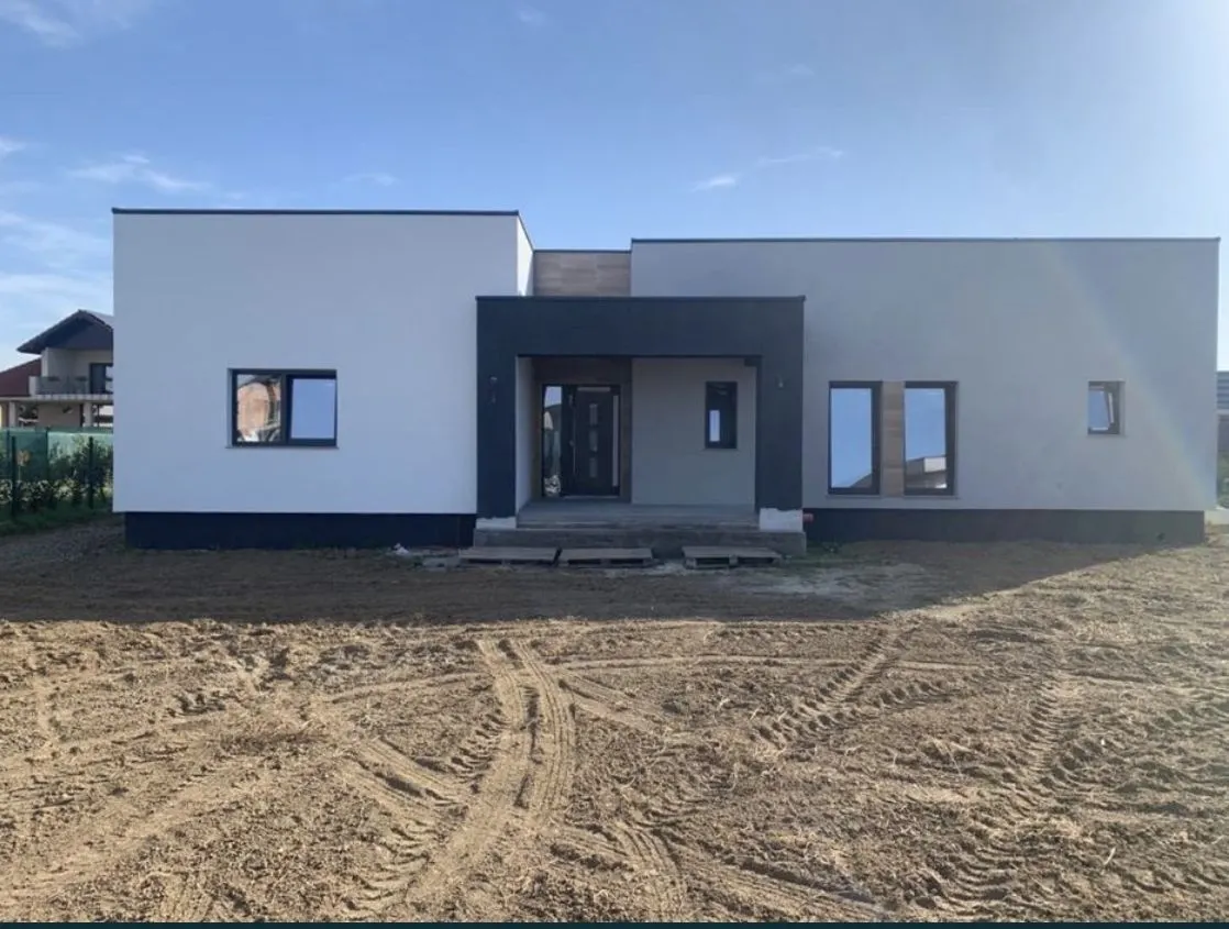 Casă 4 camere Păulești - poza 1