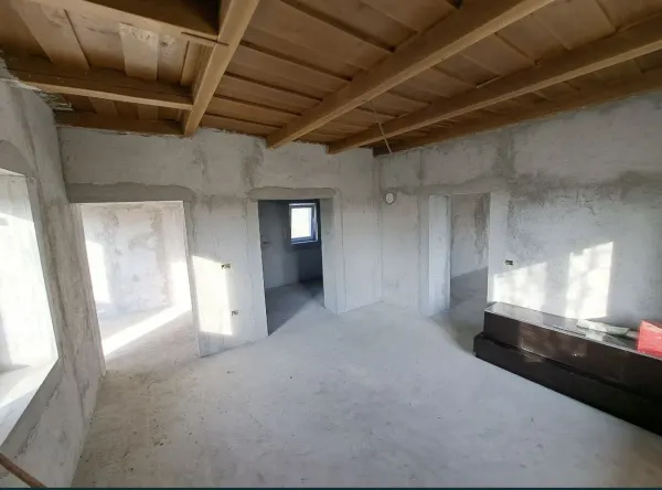 Casă 2 camere Ady Endre - poza 2