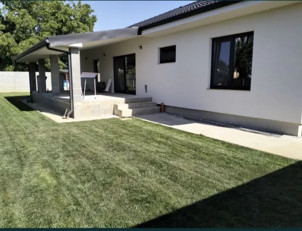 Casă 4 camere Lazuri - poza 4