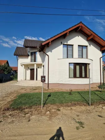 Casă 5 camere Păulești - poza 2