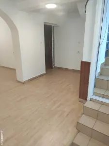 Casă București - poza 2
