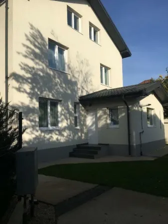 Casă 5 camere București - poza 2