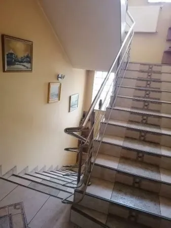 Casă 5 camere București - poza 2