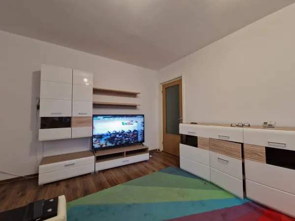 Apartament 3 camere București - poza 1