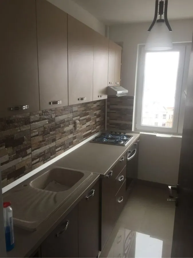 Apartament 3 camere București - poza 1