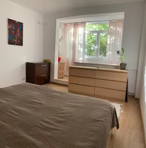 Apartament 4 camere București - poza 2