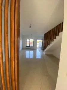Casă 4 camere Lumina - poza 11