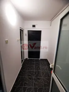 De inchiriat agrsoniera Tiglina 1, et.1, 200 euro - Galati