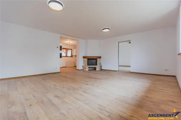 Casă 12 camere Sânpetru - poza 20