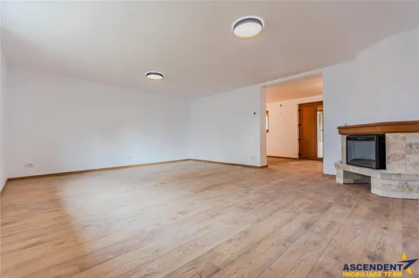 Casă 12 camere Sânpetru - poza 22