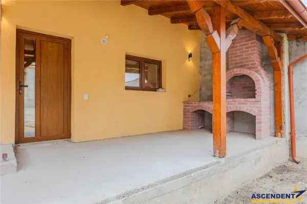 Casă 12 camere Sânpetru - poza 5