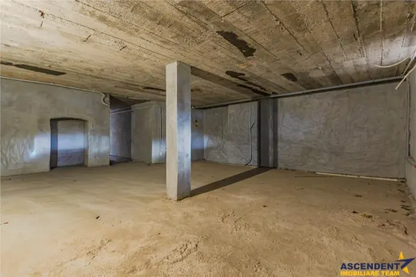 Casă 12 camere Sânpetru - poza 32