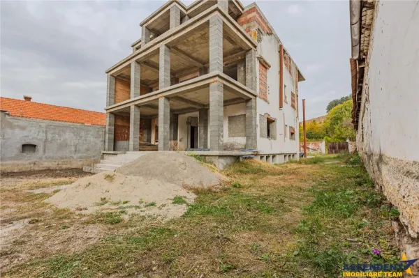 Casă 12 camere Sânpetru - poza 35