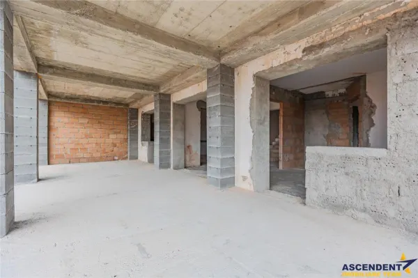 Casă 12 camere Sânpetru - poza 44