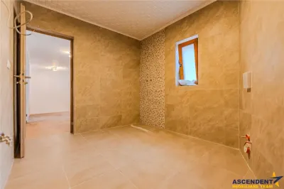 Casă 12 camere Sânpetru - poza 7