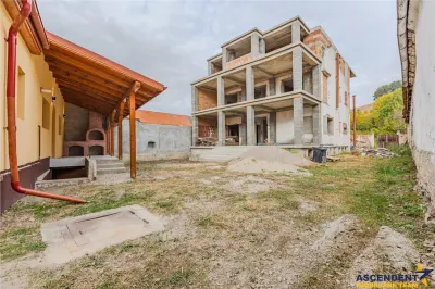 Casă 12 camere Sânpetru - poza 3