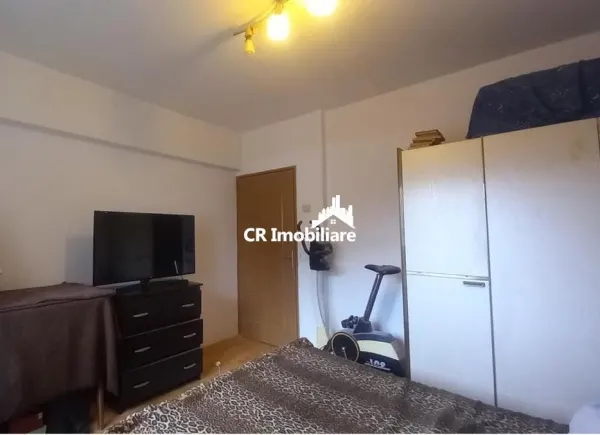 Apartament 4 camere Otopeni - poza 1
