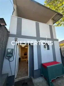 Casa de vanzare, mobilata si utilata, adiacent Soselei Alexandriei. Doar cash - fara credit. - Bucuresti