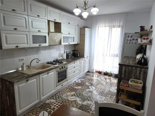 Casă 4 camere Dumbrăvița - poza 2